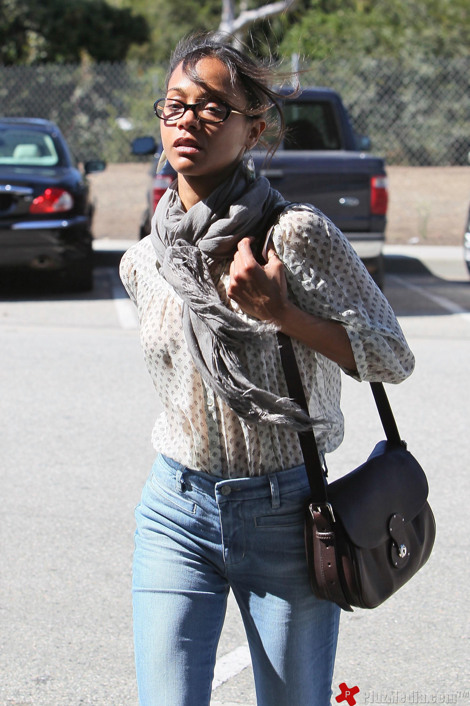 Zoe Saldana seen arriving at an office building in Beverly Hills | Picture 96744